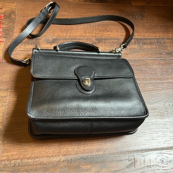 Coach Black Leather Willis Bag - Picture 6 of 16
